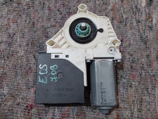 bontott VW EOS Jobb első Ablakemelő Motor