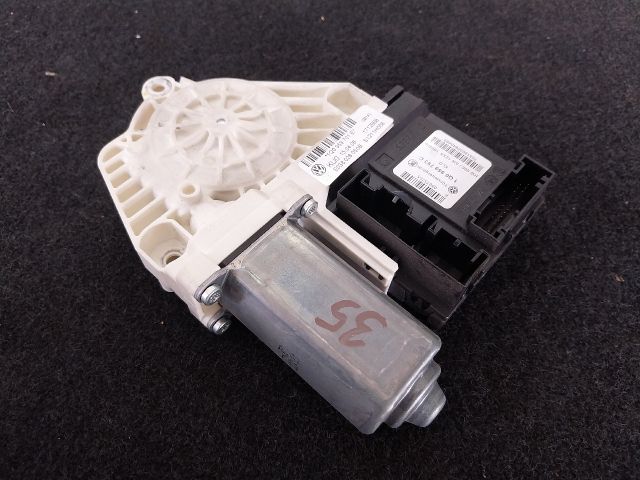 bontott VW EOS Jobb első Ablakemelő Motor