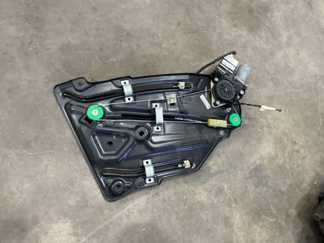 bontott VW EOS Jobb első Ablakemelő Szerkezet (Elektromos)