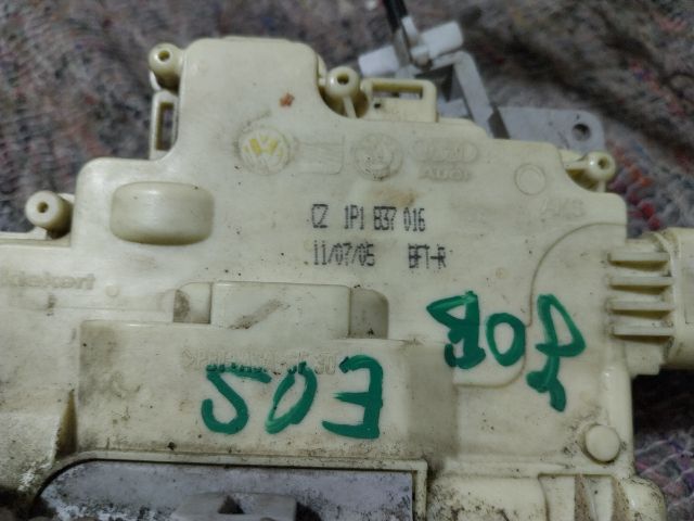 bontott VW EOS Jobb első Ajtózár Motor