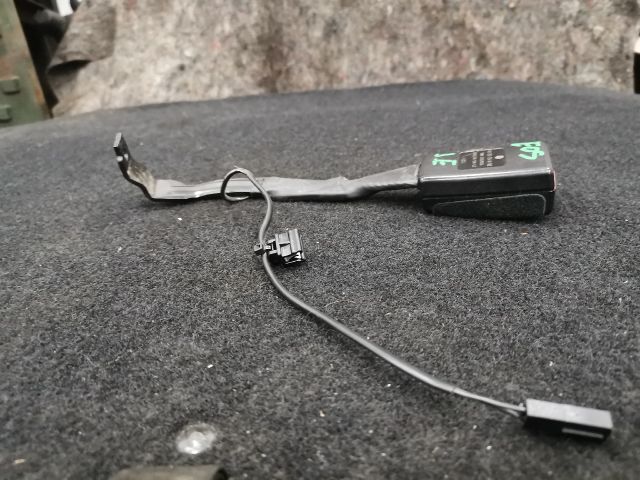 bontott VW EOS Jobb első Biztonsági Öv Csat