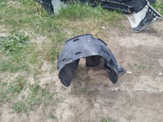 bontott VW EOS Jobb első Dobbetét (Kerékjárati, Műanyag)