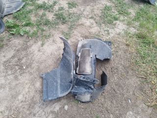 bontott VW EOS Jobb első Dobbetét (Kerékjárati, Műanyag)