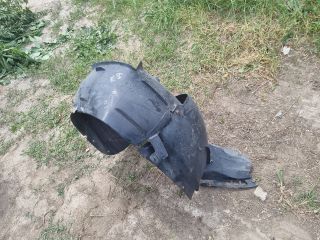 bontott VW EOS Jobb első Dobbetét (Kerékjárati, Műanyag)