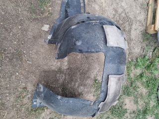 bontott VW EOS Jobb első Dobbetét (Kerékjárati, Műanyag)