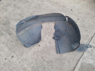 bontott VW EOS Jobb első Dobbetét (Kerékjárati, Műanyag)