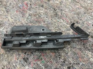 bontott VW EOS Jobb első Lökhárító Tartó (Műanyag)