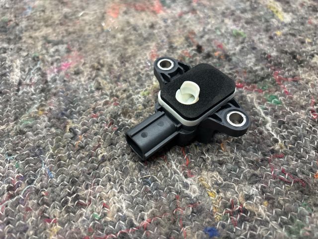 bontott VW EOS Jobb első Oldal Ütközés Érzékelő