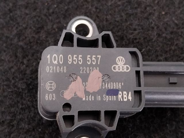 bontott VW EOS Jobb első Oldal Ütközés Érzékelő