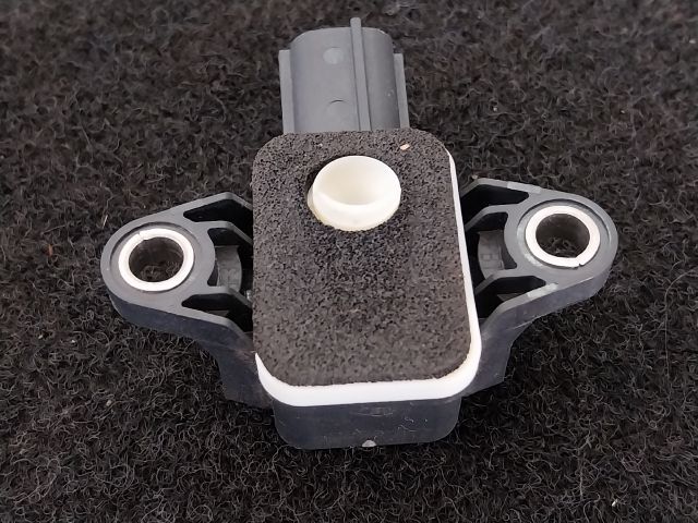 bontott VW EOS Jobb első Oldal Ütközés Érzékelő