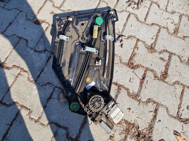 bontott VW EOS Jobb hátsó Ablakemelő Szerkezet (Elektromos)