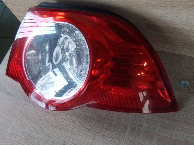 bontott VW EOS Jobb Hátsó Lámpa