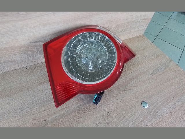 bontott VW EOS Jobb Hátsó Lámpa