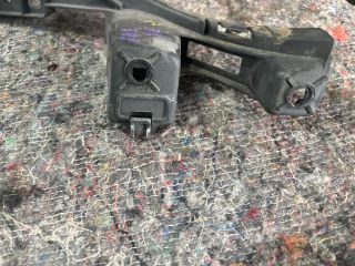 bontott VW EOS Jobb Sárvédő Oldaltartó