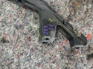 bontott VW EOS Jobb Sárvédő Oldaltartó