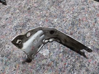 bontott VW EOS Jobb Sárvédő Oldaltartó