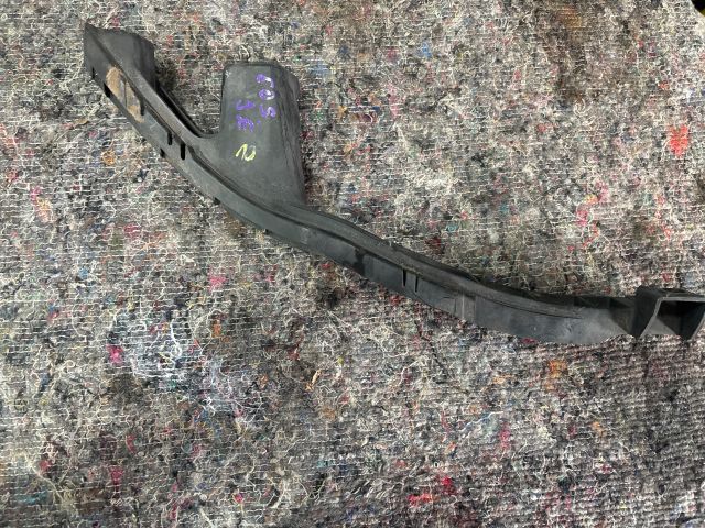 bontott VW EOS Jobb Sárvédő Oldaltartó