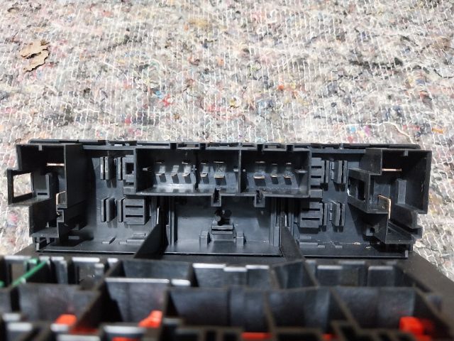 bontott VW EOS Komfort Elektronika