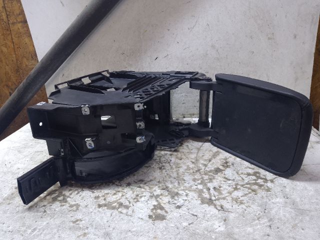 bontott VW EOS Könyöklő