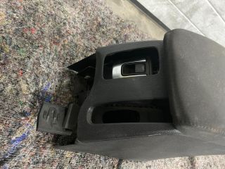 bontott VW EOS Könyöklő