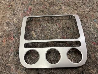 bontott VW EOS Középkonzol Keret