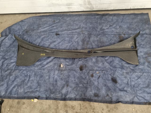 bontott VW EOS Levélrács