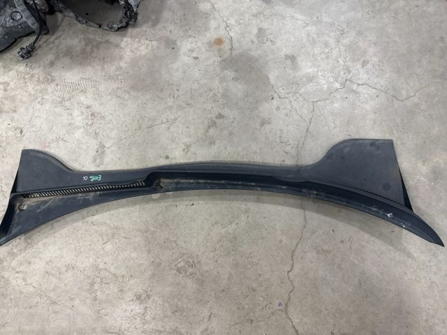 bontott VW EOS Levélrács