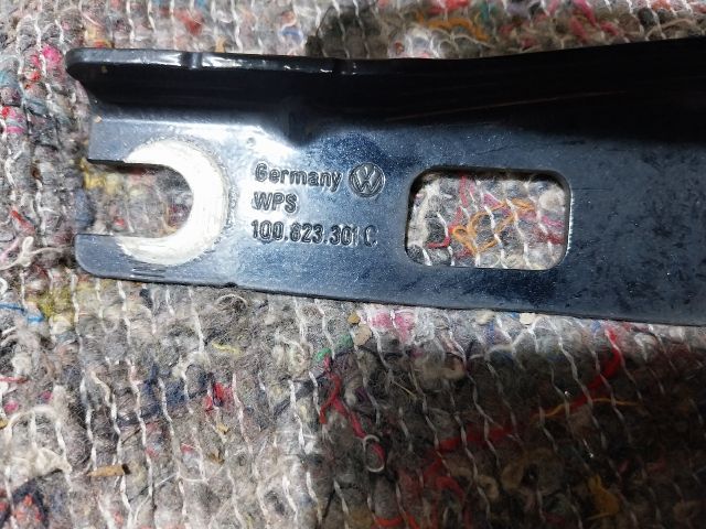 bontott VW EOS Motorháztető Bal Zsanér