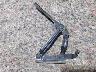 bontott VW EOS Motorháztető Bal Zsanér