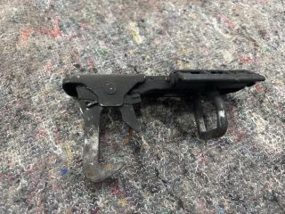 bontott VW EOS Motorháztető Biztonsági Kampó