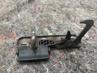 bontott VW EOS Motorháztető Biztonsági Kampó