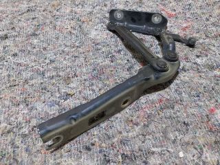 bontott VW EOS Motorháztető Jobb Zsanér