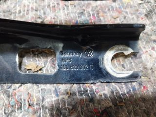 bontott VW EOS Motorháztető Jobb Zsanér