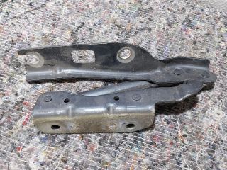 bontott VW EOS Motorháztető Jobb Zsanér