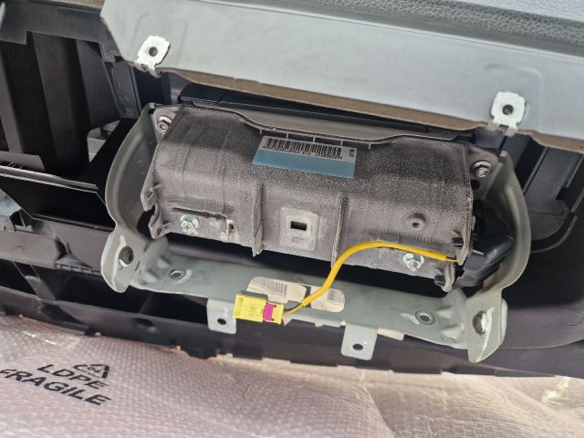 bontott VW EOS Műszerfal Héj