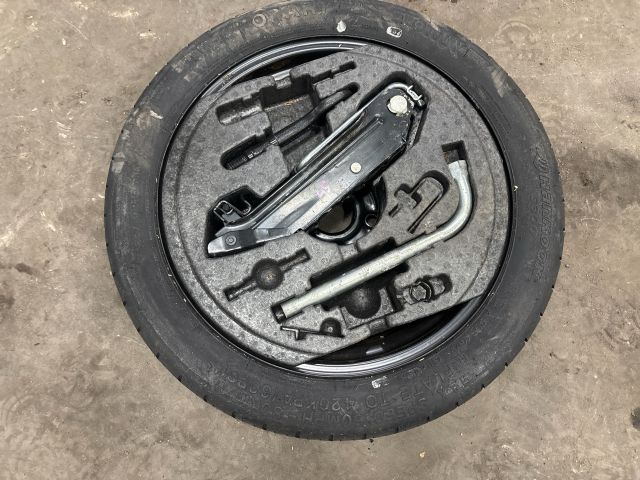 bontott VW EOS Pótkerék