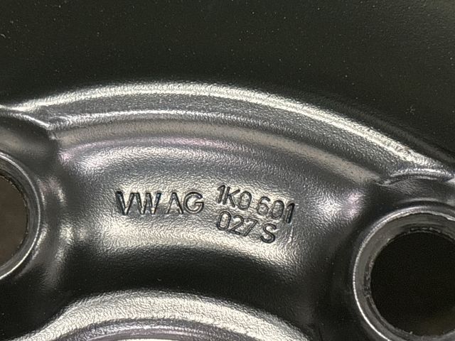 bontott VW EOS Pótkerék