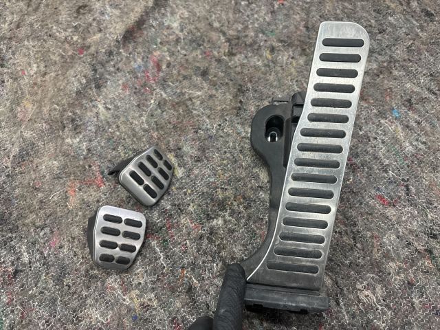 bontott VW EOS Sport Pedál Szett