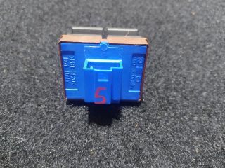 bontott VW EOS Tankajtó Nyitó Kar / Gomb