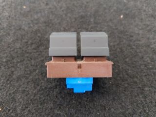 bontott VW EOS Tankajtó Nyitó Kar / Gomb