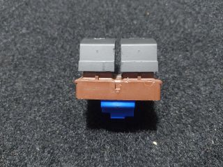 bontott VW EOS Tankajtó Nyitó Kar / Gomb