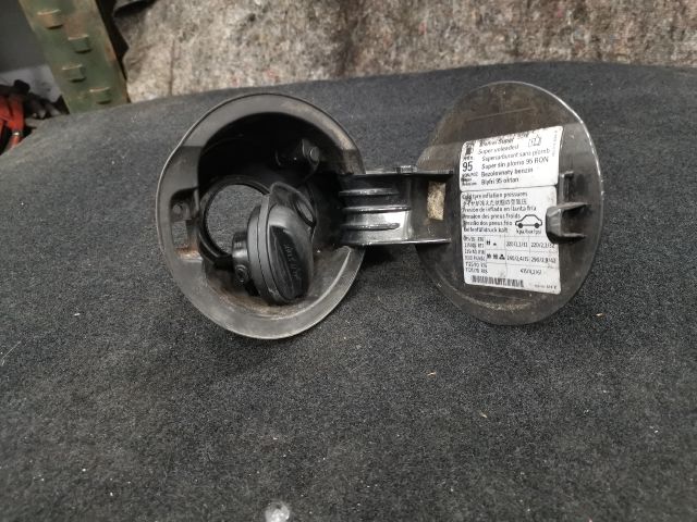 bontott VW EOS Tankajtó