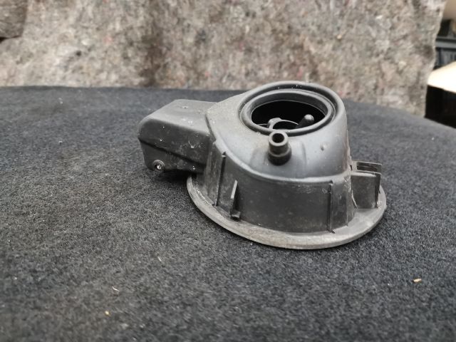 bontott VW EOS Tankajtó