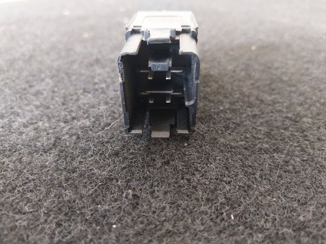 bontott VW EOS Vészvillogó Kapcsoló