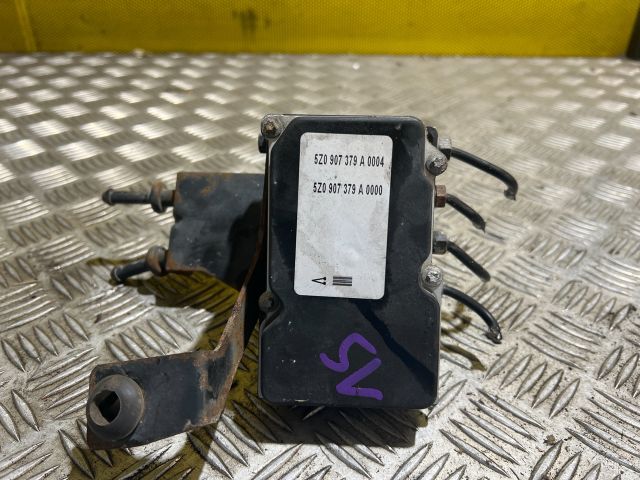 bontott VW FOX ABS Kocka