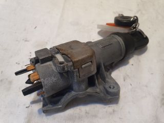 bontott VW FOX Gyújtáskapcsoló Házzal