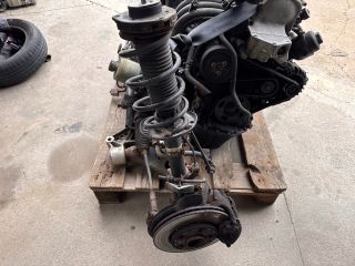 bontott VW FOX Bal első Csonkállvány Kerékaggyal