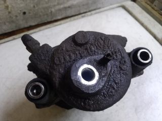 bontott VW FOX Bal első Féknyereg Munkahengerrel