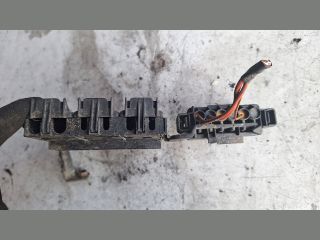 bontott VW FOX Biztosítéktábla Motortér