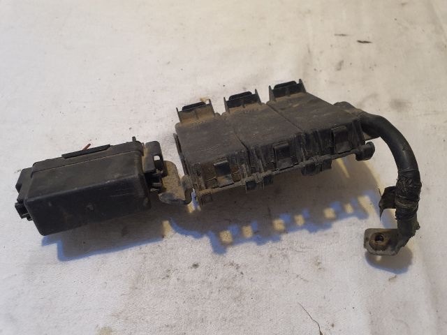 bontott VW FOX Biztosítéktábla Motortér